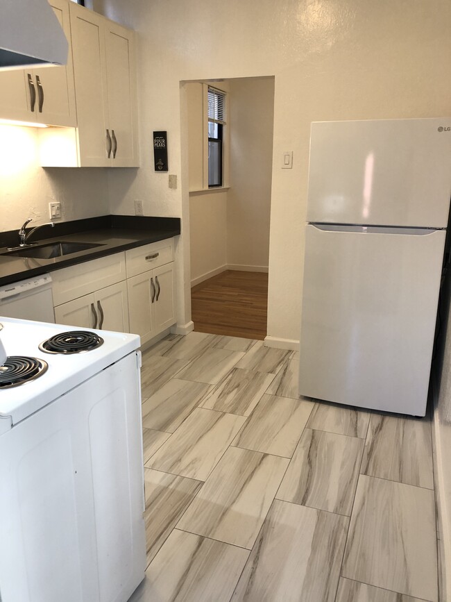 608 4th Ave, Unit 608 in San Francisco, CA - Building Photo - Building Photo