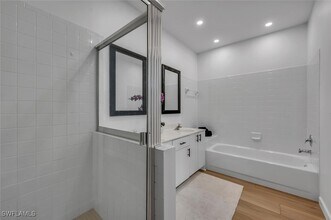 6010 Chardonnay Ln in Naples, FL - Building Photo - Building Photo