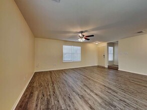 6424 Mountain Pines Ln in Katy, TX - Building Photo - Building Photo