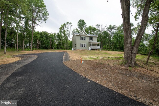 property at 621 Port Providence Rd