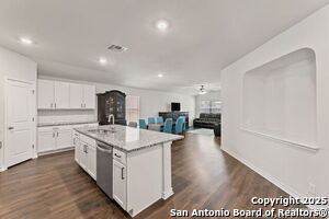 4765 Chalk Flats in San Antonio, TX - Building Photo - Building Photo
