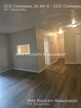 3235 Chaparral Dr in Cave Spring, VA - Building Photo - Building Photo