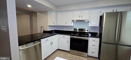 3591 Laurel View Ct in Laurel, MD - Building Photo - Building Photo