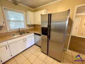 219 Self St in Warner Robins, GA - Building Photo - Building Photo