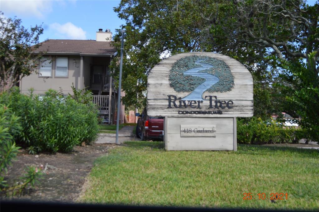 418 Garland Dr-Unit -226 in Lake Jackson, TX - Building Photo