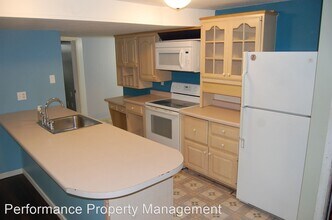 1224 A St in Lincoln, NE - Building Photo - Building Photo
