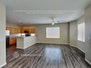 724 Emerald Idol Pl in Henderson, NV - Building Photo - Building Photo