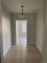 14 E McIntyre St in Edinburg, TX - Building Photo - Building Photo