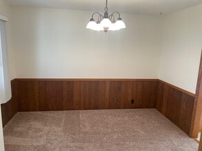 8701 W 35th St in St. Louis Park, MN - Foto de edificio - Building Photo