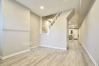 2013 McHenry St in Baltimore, MD - Building Photo - Building Photo