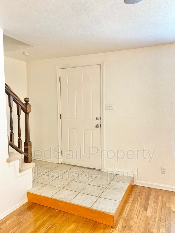 1055 Still-Harbor Cir in Chesapeake, VA - Building Photo - Building Photo