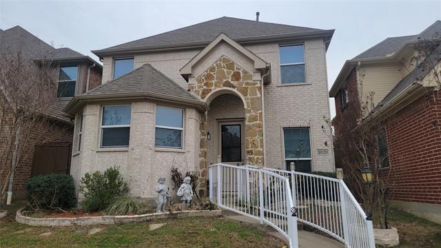 1020 Paradise Cove in Carrollton, TX - Building Photo