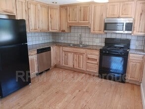 504 San Clemente Ave NW in Albuquerque, NM - Building Photo - Building Photo
