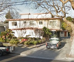 2605 Central Ave in Alameda, CA - Building Photo