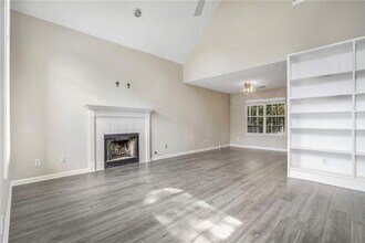 85 Prestwick Ln in Peachtree City, GA - Building Photo - Building Photo