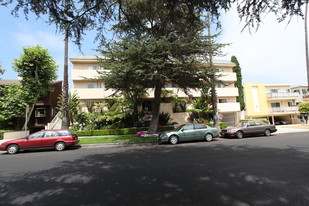 Santa Monica St. James in Santa Monica, CA - Building Photo