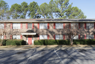 Riverwind Apartments in Columbus, GA - Building Photo - Building Photo