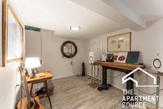 2732 N Monticello Ave, Unit g in Chicago, IL - Building Photo - Building Photo