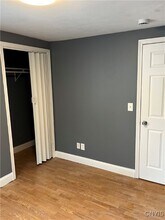215 James St in Canastota, NY - Building Photo - Building Photo