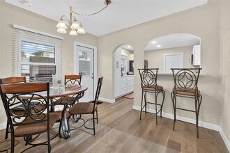 825 46th St N in St. Petersburg, FL - Building Photo - Building Photo