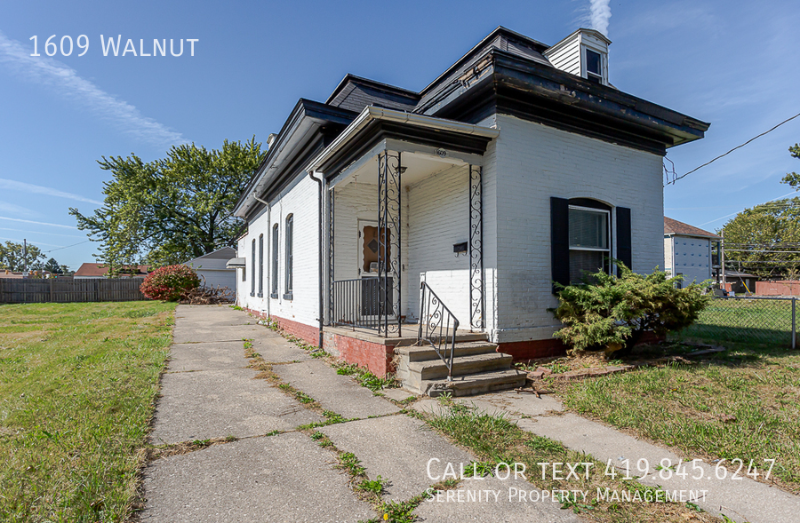 1609 Walnut St in Toledo, OH - Building Photo