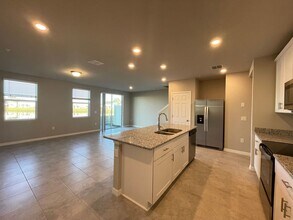 2480 Sweet Viburnum Wy in Ocoee, FL - Building Photo - Building Photo