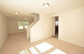 8341 Sansa St in Indianapolis, IN - Foto de edificio - Building Photo