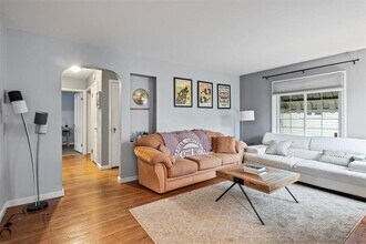 839 Elmwood Ave in Rochester, NY - Building Photo - Building Photo