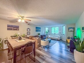 999 Whalley Ave in New Haven, CT - Building Photo - Building Photo