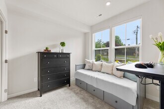 3748 Ellington St in Charlotte, NC - Building Photo - Building Photo