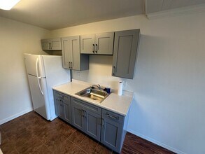94-1390-1390 Welina Loop in Waipahu, HI - Building Photo - Building Photo