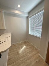 8477 SE 64th Ave in Portland, OR - Building Photo - Building Photo
