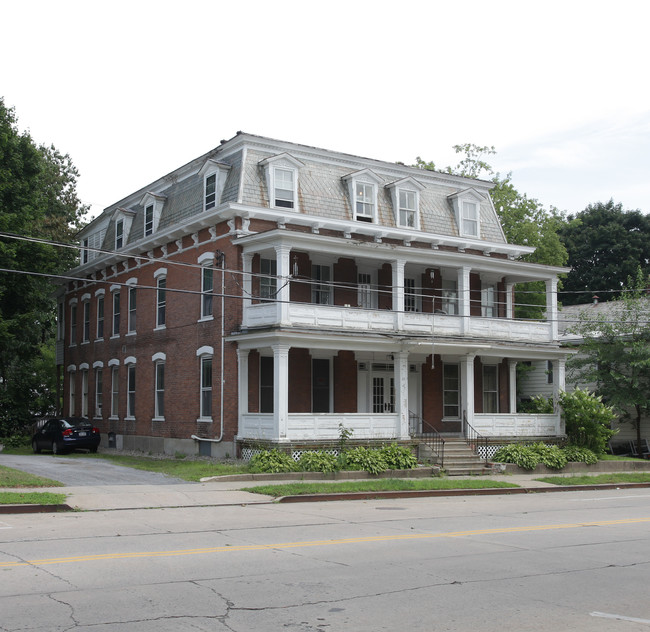 23 Pearl St in Glens Falls, NY - Building Photo - Building Photo