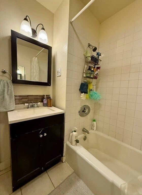 34 Gay Head St, Unit 2 in Boston, MA - Building Photo - Building Photo