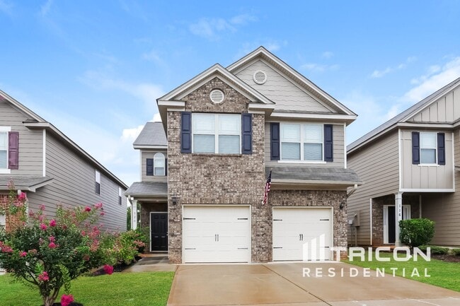 120 Leland Ln