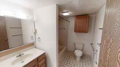 Stratford II in West Lafayette, IN - Building Photo - Building Photo