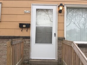 4739 W Luscher Ave in Milwaukee, WI - Building Photo - Building Photo