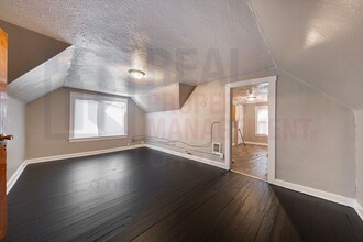 11702-11704 Saywell Ave in Cleveland, OH - Building Photo - Building Photo