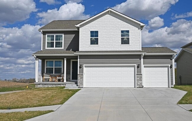 property at 4401 Leawood Dr