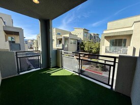 11237 Rainbow Peak Ave in Las Vegas, NV - Building Photo