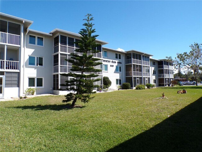649 S Tamiami Trl in Venice, FL - Building Photo - Building Photo