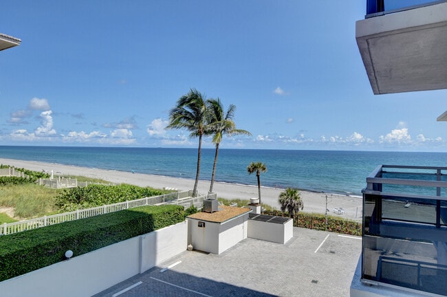 2066 N Ocean Blvd