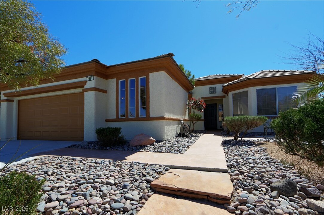 2881 Thunder Bay Ave in Henderson, NV - Building Photo