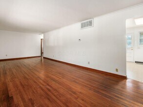 1140 Eastfield Rd in Worthington, OH - Building Photo - Building Photo