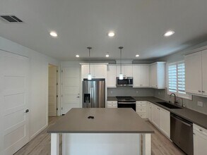 3826 Sebright Rd in San Luis Obispo, CA - Building Photo - Building Photo