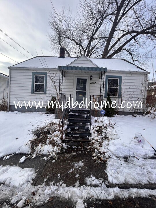 1633 Kelly Dr in Fort Wayne, IN - Building Photo