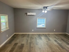 655 S Old Orchard Ave in Springfield, MO - Building Photo - Building Photo