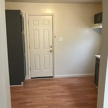 3281 Glengary Rd in Burton, MI - Building Photo - Building Photo