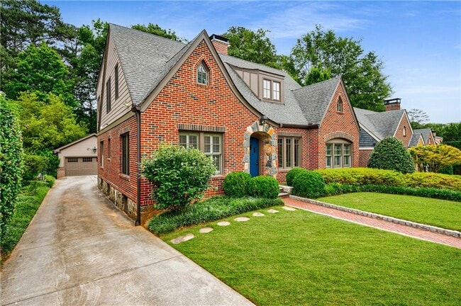 1146 Cumberland Rd NE in Atlanta, GA - Building Photo - Building Photo