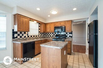 4107 Pathfield Dr in Gahanna, OH - Building Photo - Building Photo